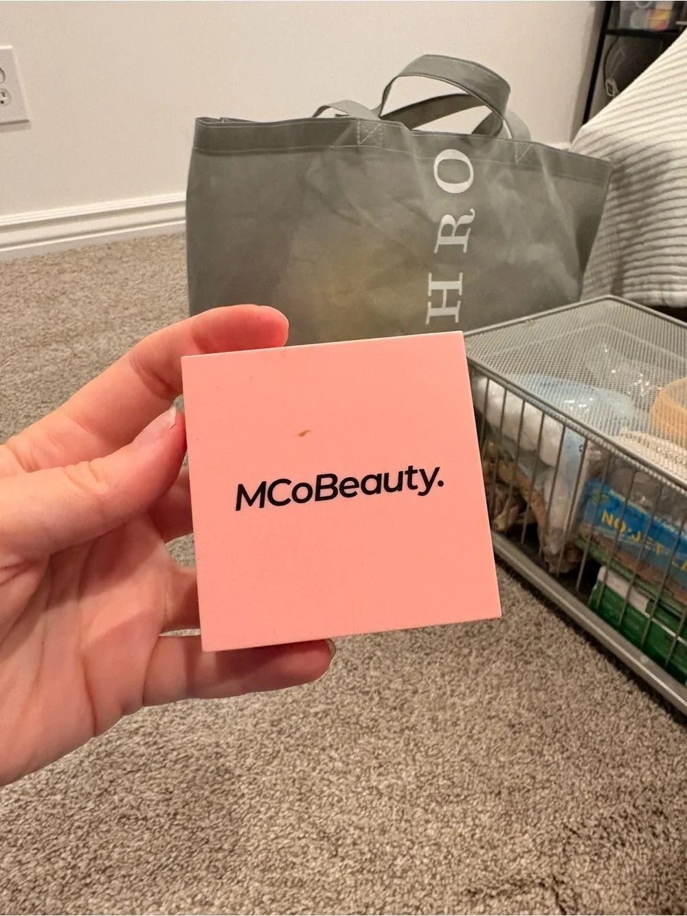 MCoBeauty Pink Setting Powder Compact
